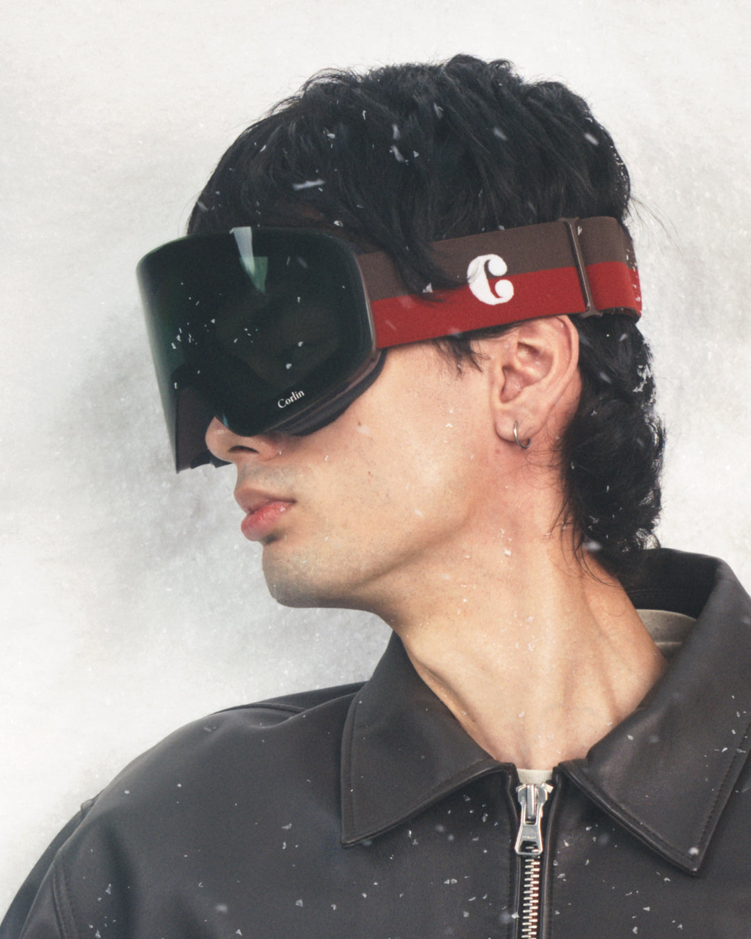Corlin SKI Bundle 01: a Reuben ski goggle frame with an extra magnetic lens and an interchangeable strap