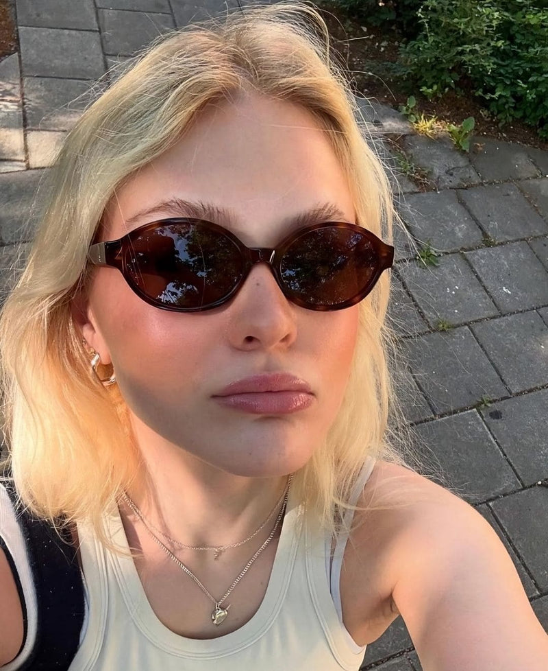 @heroherself
